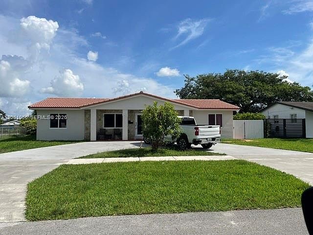 1st image of 11833 SW 34th St