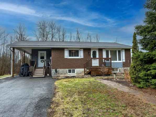 12746 County Road 18 Rd, South Dundas, ON K0C 2H0