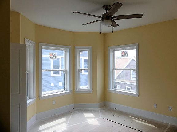 5th image of 114 Holland St