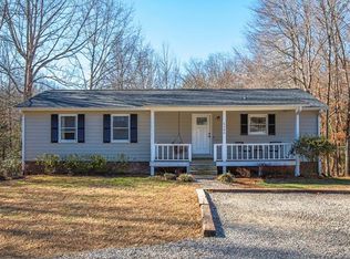 5166 Mary Elizabeth Ln, Maiden, NC 28650