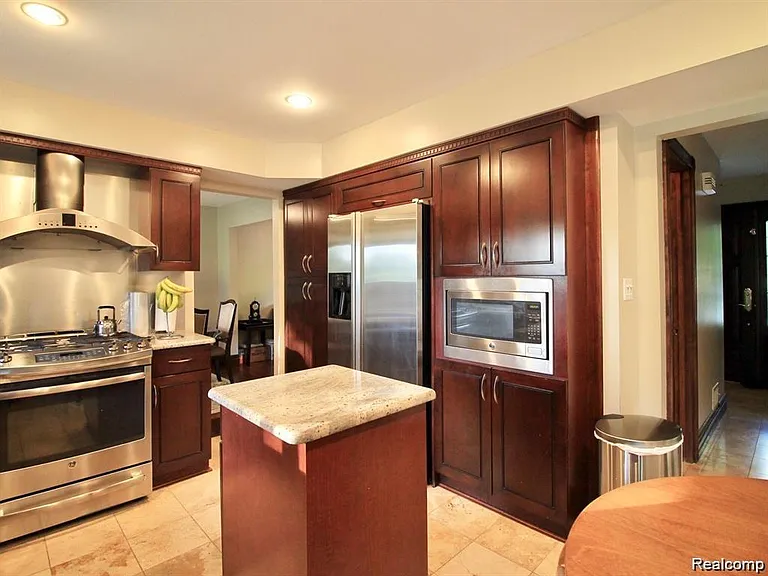 5363 English Dr — Photo 9