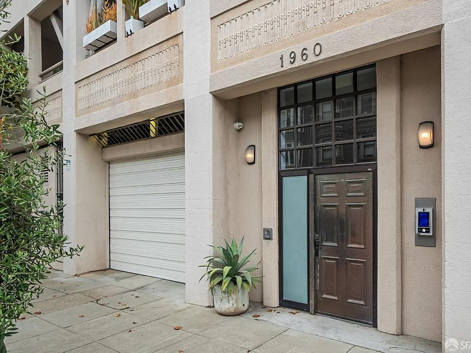 1st image of 1960 Hayes Street #7