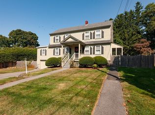 16 Putnam Rd, North Andover, MA 01845