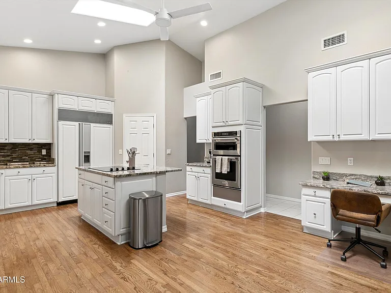 8611 W Foothill Dr — Photo 18