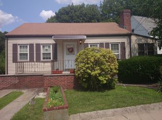 62 Eastland Rd, Jamaica Plain, MA 02130