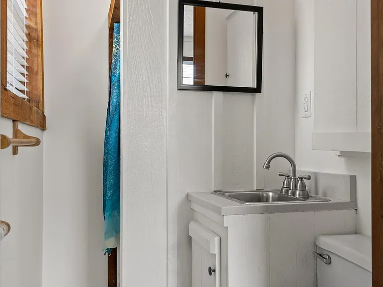 429 Saint Simon Trl — Photo 20