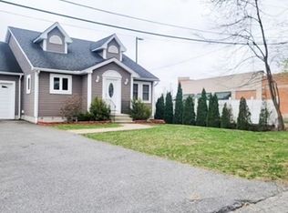 6 Deepdale Rd, Worcester, MA 01606