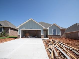 3809 Lynne Ave, Edmond, OK 73012