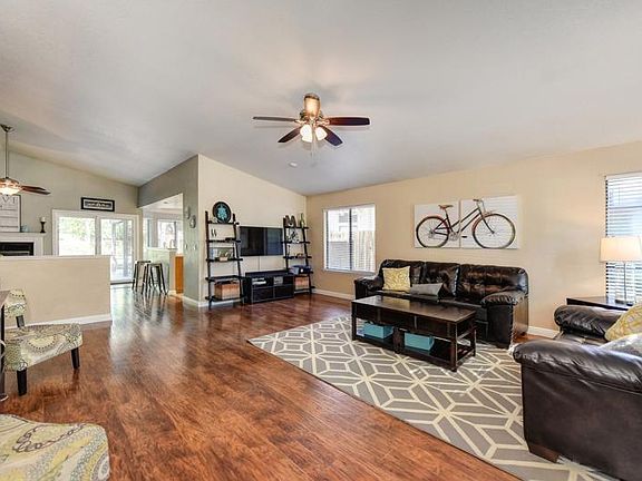 4th image of 9130 Laguna Place Way