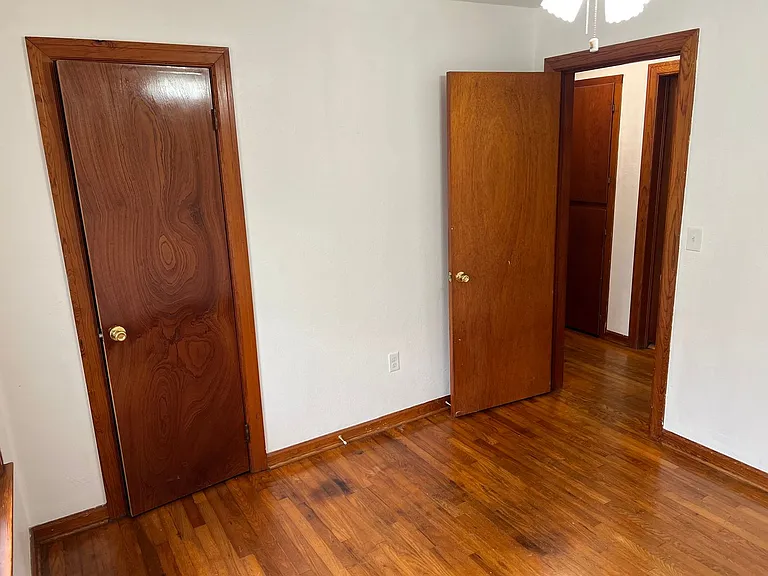 1009 Mike Ave — Photo 13