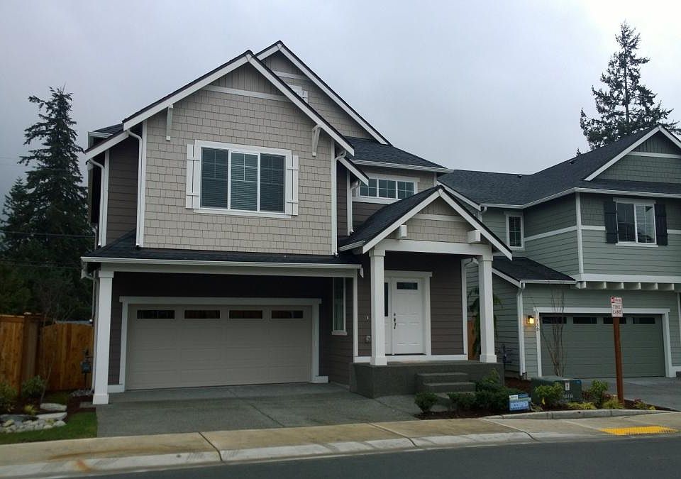 1st image of 728 207th St SW