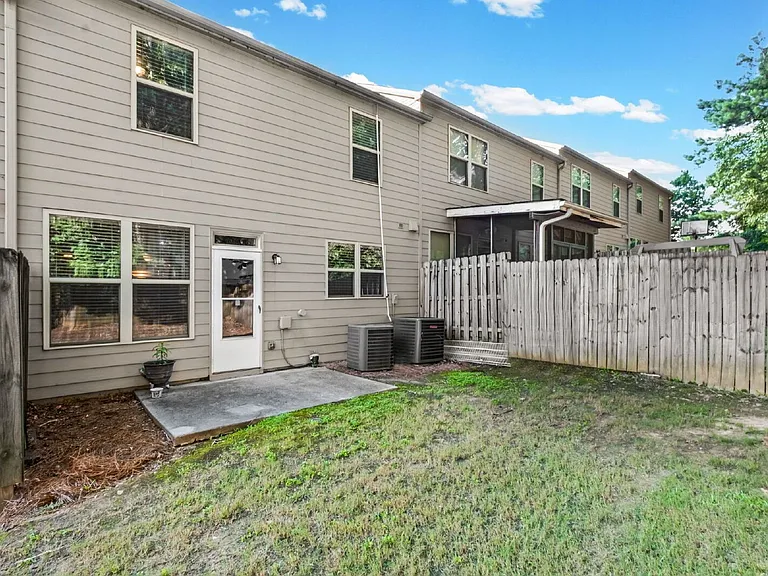 6222 Story Cir — Photo 38