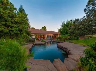 856 Whispering Winds Ln, Chico, CA 95928
