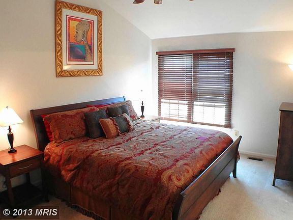 5th image of 8411 Woodland Manor Dr