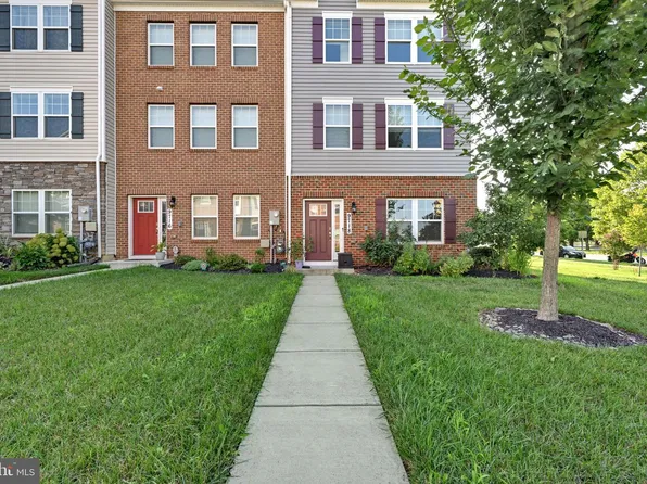 9718 Ruby Lockhart Blvd, Bowie, MD 20721