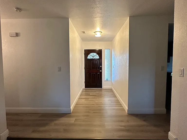 2108 Summerset Ave — Photo 12