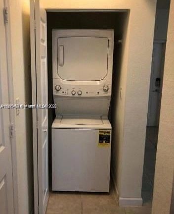 4th image of 10620 NW 88th St APT 203