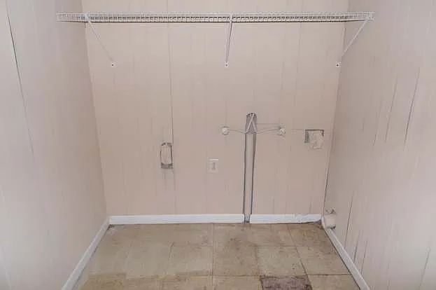 7028 Nathan Rd — Photo 26