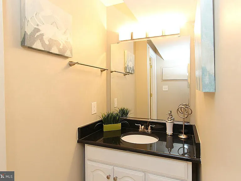 4272 Allison Cir — Photo 11