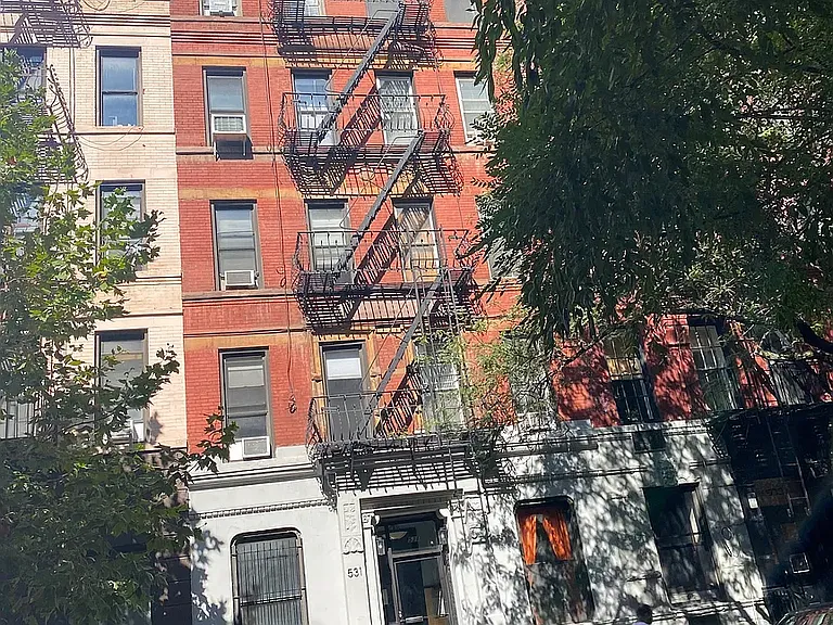 531 E 83rd St #2C — Photo 9