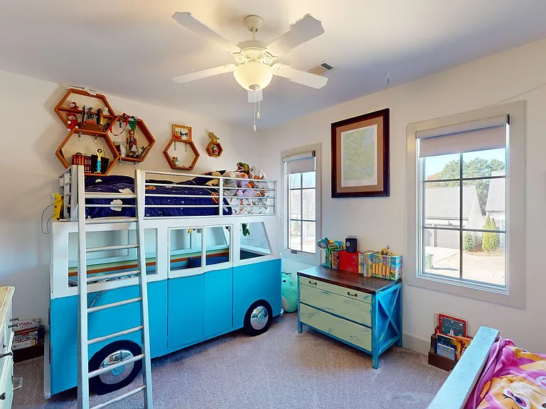 7075 Fain Park Dr — Photo 21