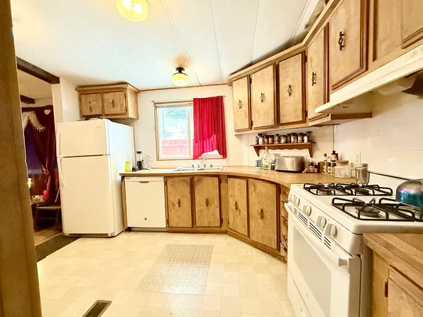 145 Mill Rd, Mullan, ID 83846