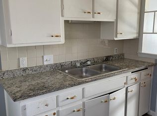 916 S Mission Rd #916, Wichita, KS 67207