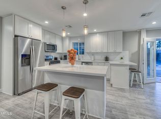 2225 E Janice Way, Phoenix, AZ 85022