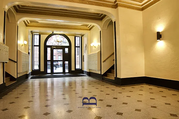 Rented by Brooklyn Blocks Real Estate | media 10