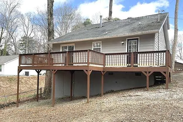 5484 Pine Dr SW — Photo 18