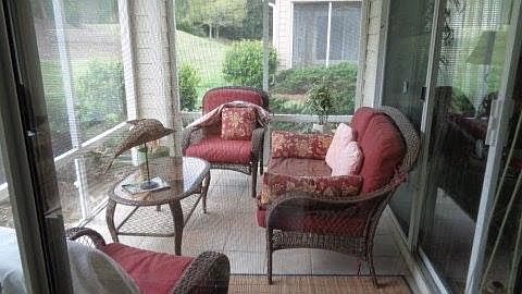 Sun porch