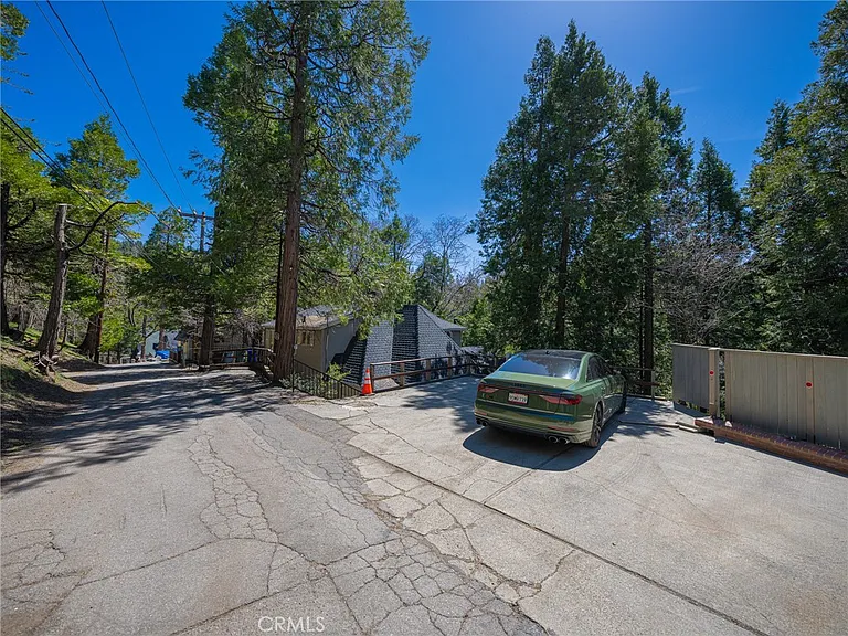 233 Corona Cir — Photo 54