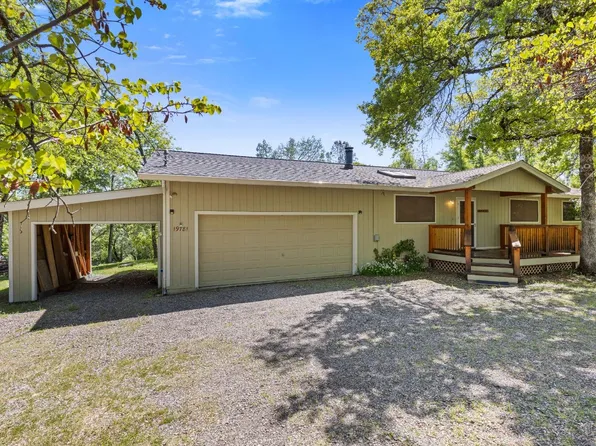 19781 Maywood Pl, Grass Valley, CA 95945