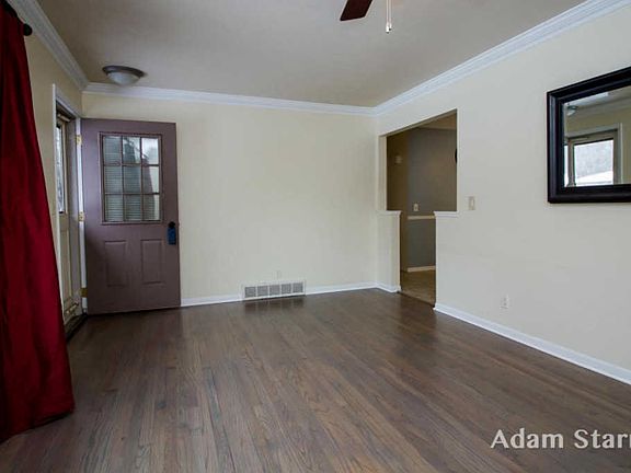 2nd image of 2039 Garret Dr NE