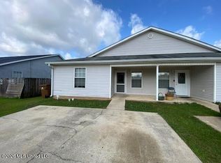 15075 Janus Rd #A, Biloxi, MS 39532