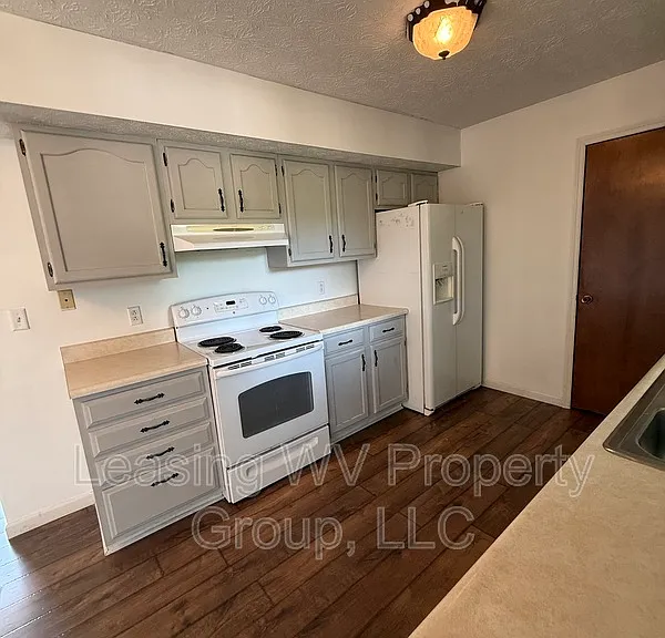 6355 Pine Dr — Photo 5