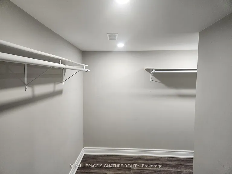 6 Venue Rd #BASEMENT — Photo 18