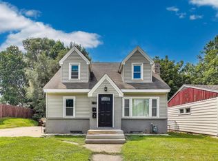 225 11th Ave N, South Saint Paul, MN 55075