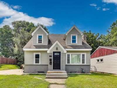 225 11th Ave N, South Saint Paul, MN, 55075