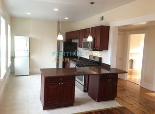 221 Roxbury St, Roxbury, MA 02119