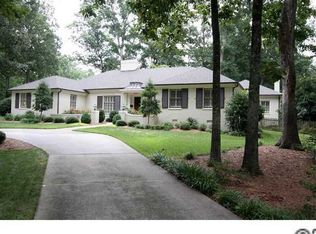 2101 Ferncliff Rd, Charlotte, NC 28211