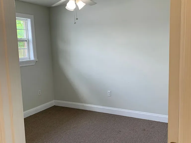 510 Chalmette Ave #12 — Photo 13