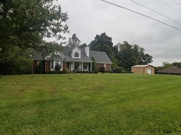3rd image of 847 Mill Brook Cir