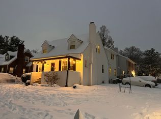 2202 S Joyce St, Arlington, VA 22202