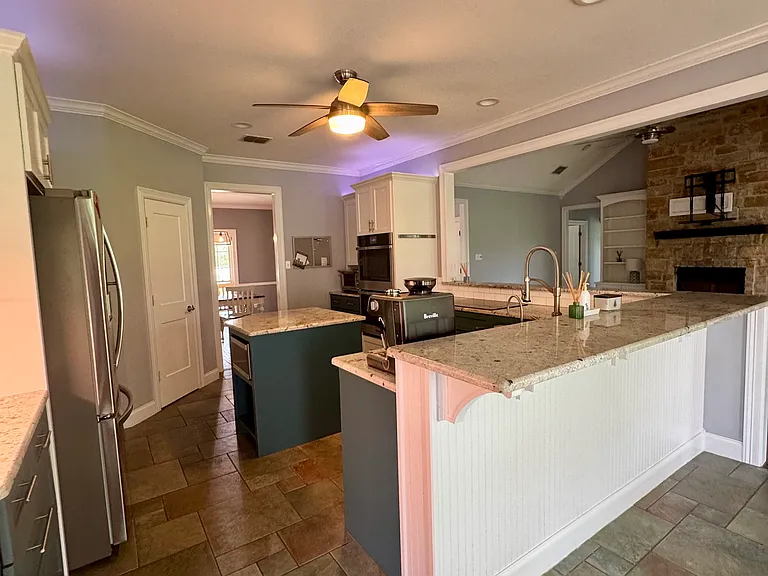 465 Austin Hines Dr — Photo 5