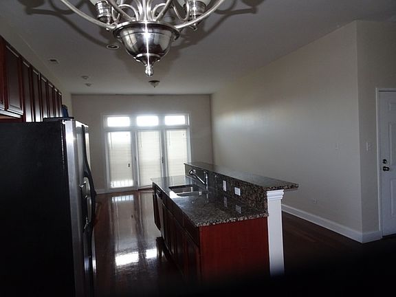 4th image of 6620 S Kenwood Ave #2S-P4