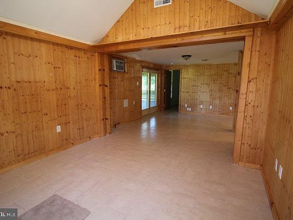 4th image of 121 House Rock Rd #B