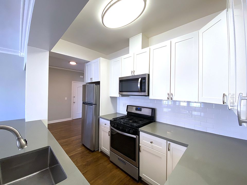 1st image of 1725 Van Ness Ave APT 402