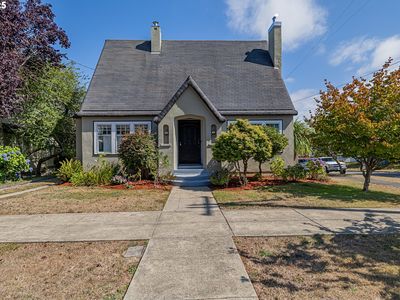 894 S 5th St, Coos Bay, OR, 97420