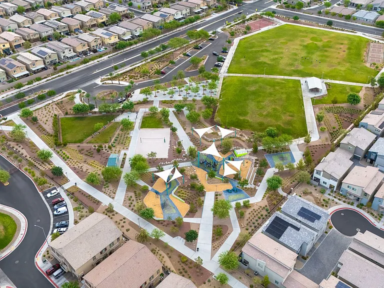 7476 Onyx Star St — Photo 47